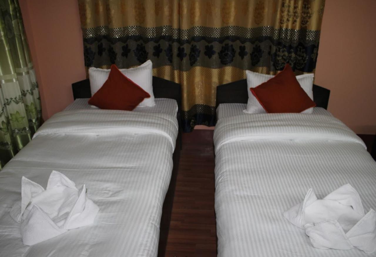 Travellers Dorm Bed & Breakfast Kathmandu Exteriör bild
