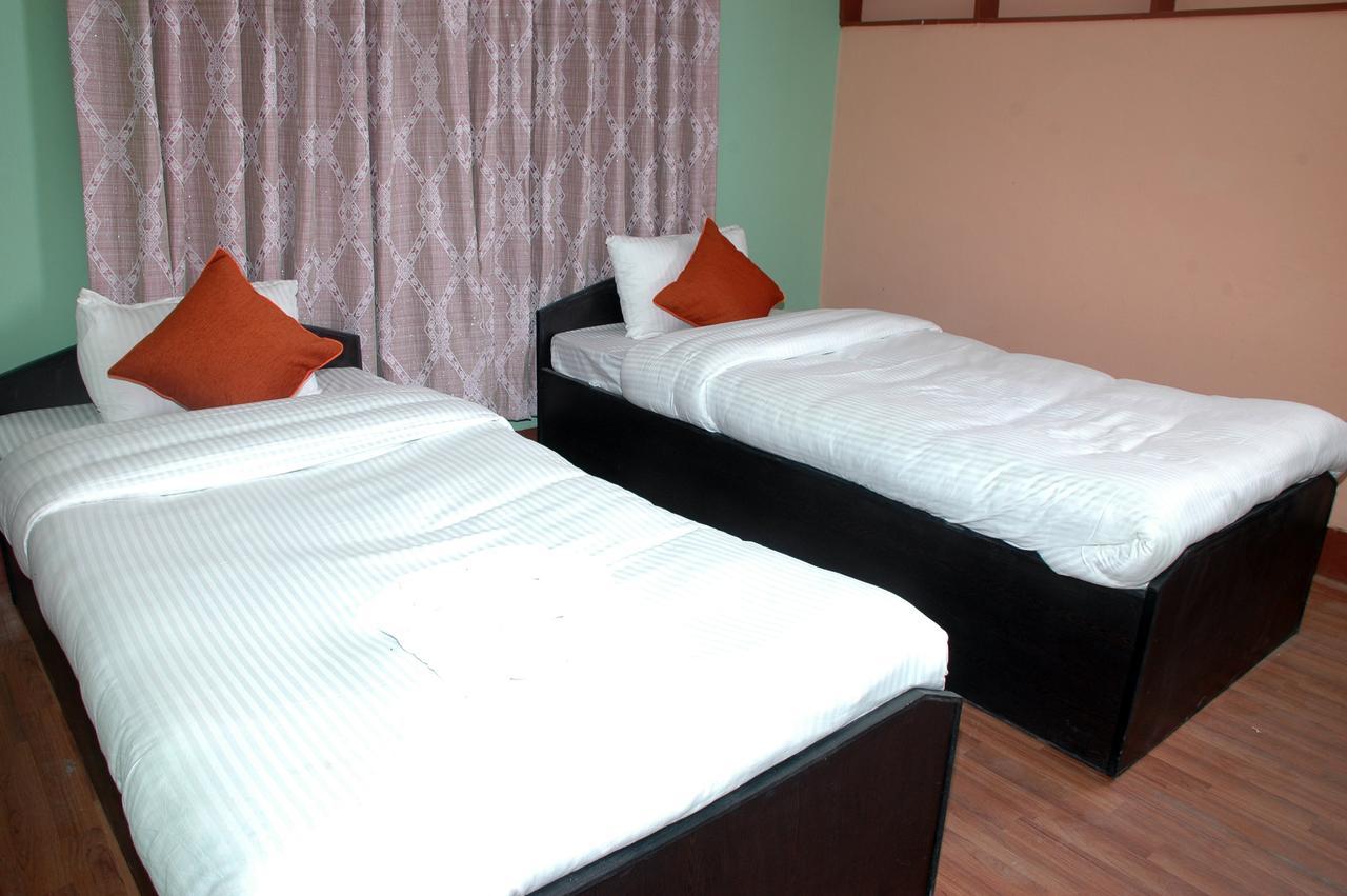 Travellers Dorm Bed & Breakfast Kathmandu Exteriör bild