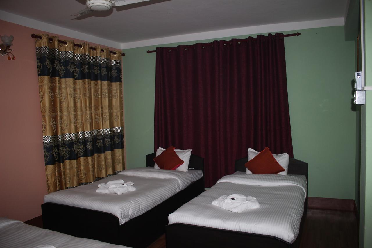 Travellers Dorm Bed & Breakfast Kathmandu Exteriör bild