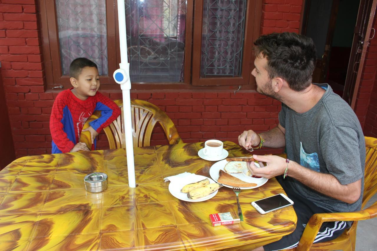 Travellers Dorm Bed & Breakfast Kathmandu Exteriör bild