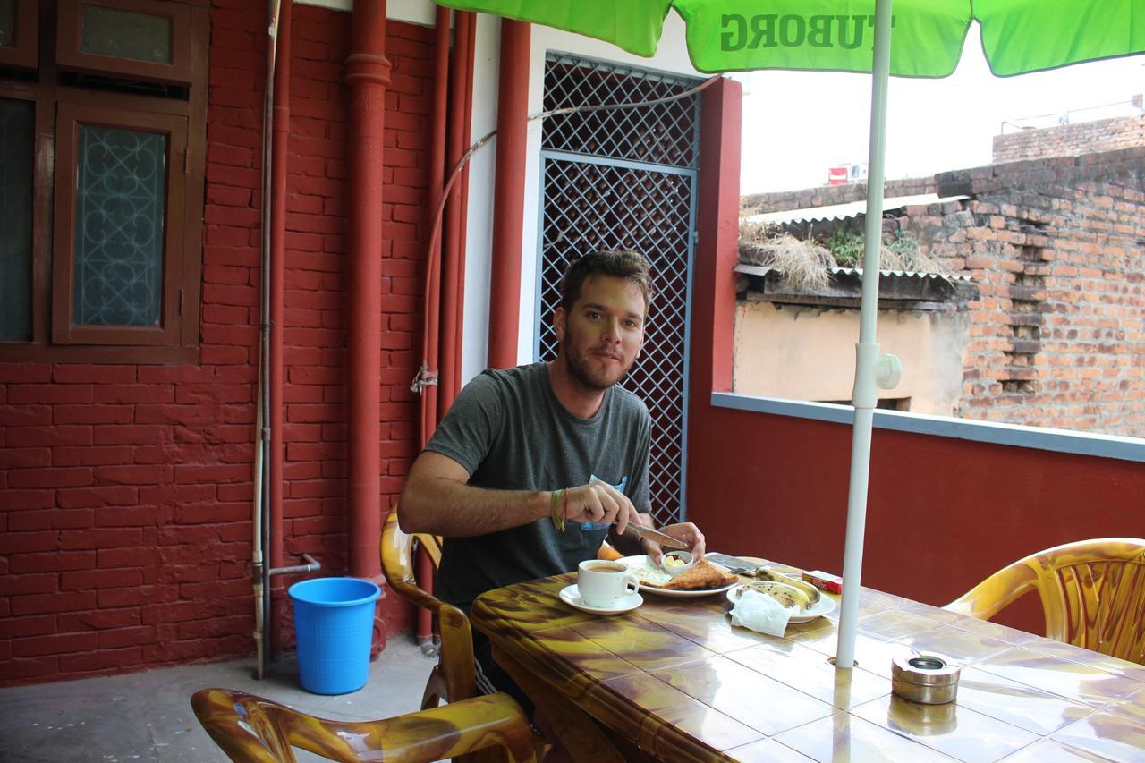 Travellers Dorm Bed & Breakfast Kathmandu Exteriör bild