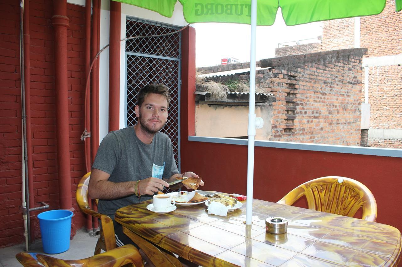Travellers Dorm Bed & Breakfast Kathmandu Exteriör bild
