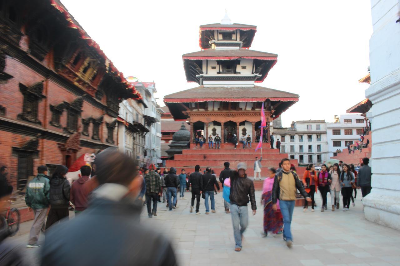 Travellers Dorm Bed & Breakfast Kathmandu Exteriör bild