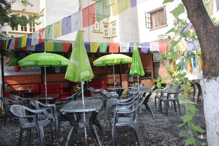 Travellers Dorm Bed & Breakfast Kathmandu Exteriör bild