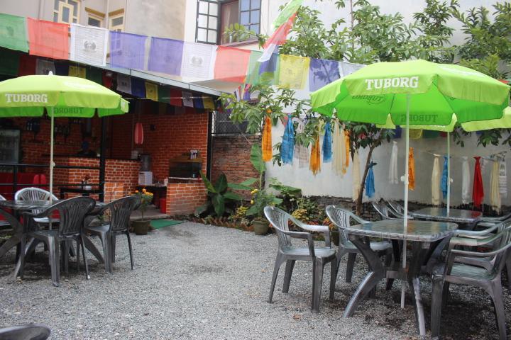 Travellers Dorm Bed & Breakfast Kathmandu Exteriör bild
